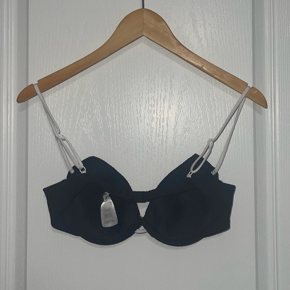 ONIA Johanna Top in Black White Straps Ribbed Curved Shape Adjustable Medium - Picture 6 of 11